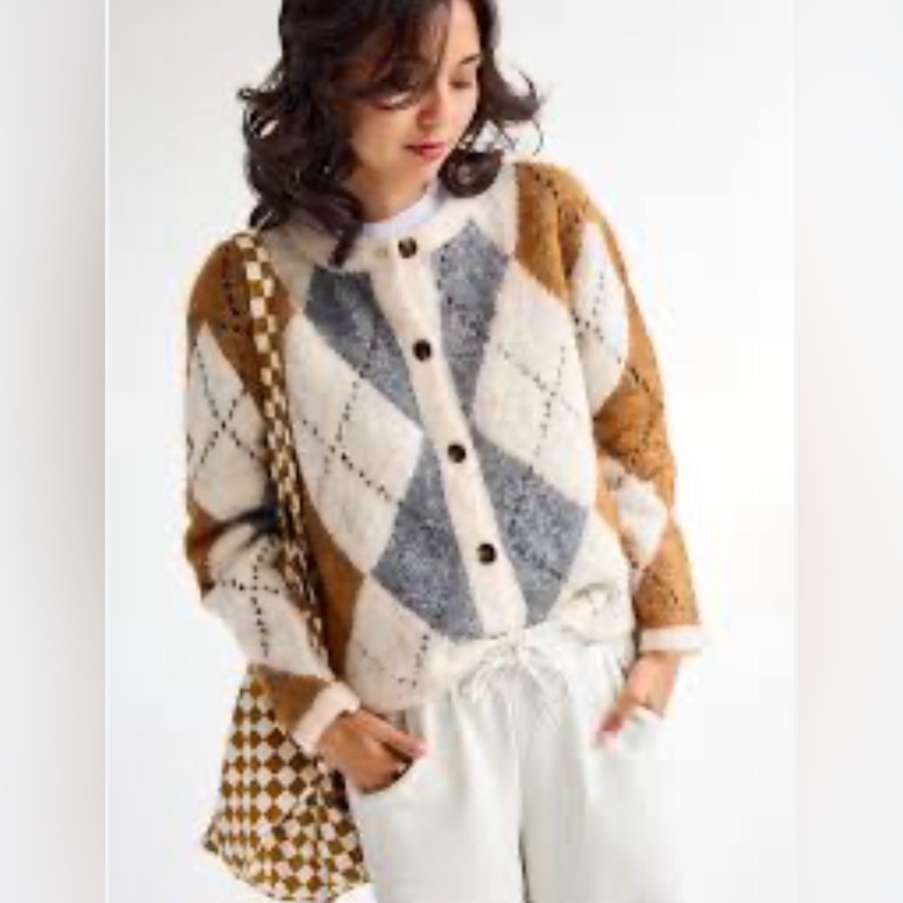 Primark Oversized Argyle Patterned Women's Sweater - Brown, Gray, and Cream